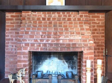 512EArrellagafireplace-in-living-room-sm